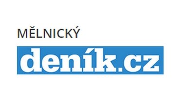 Obézní pacientku neslo do sanitky osm chlapů